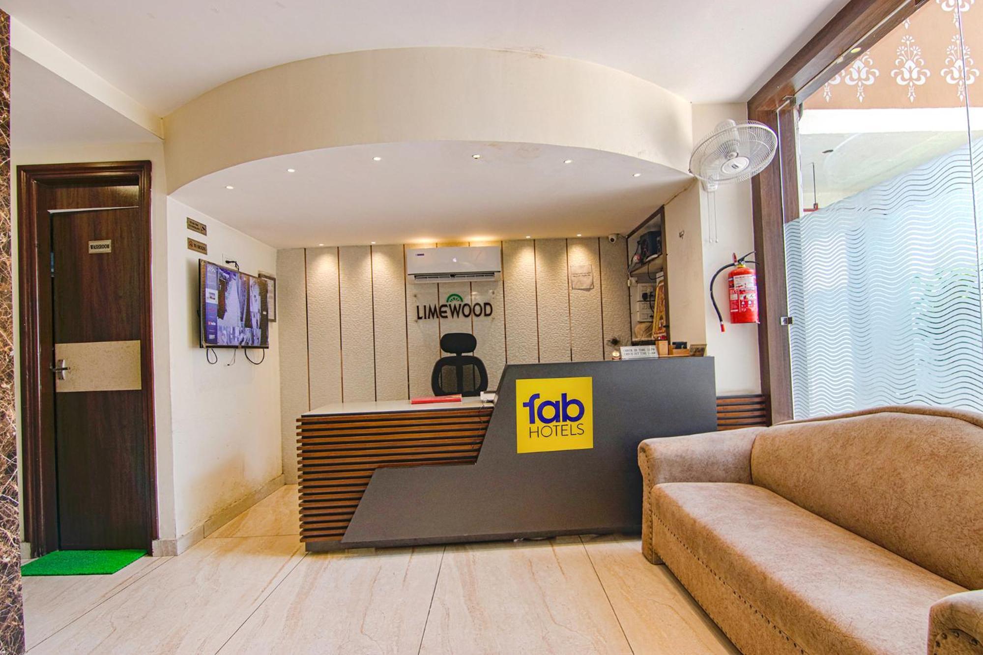 Fabhotel Lime Wood Mohali Exterior photo